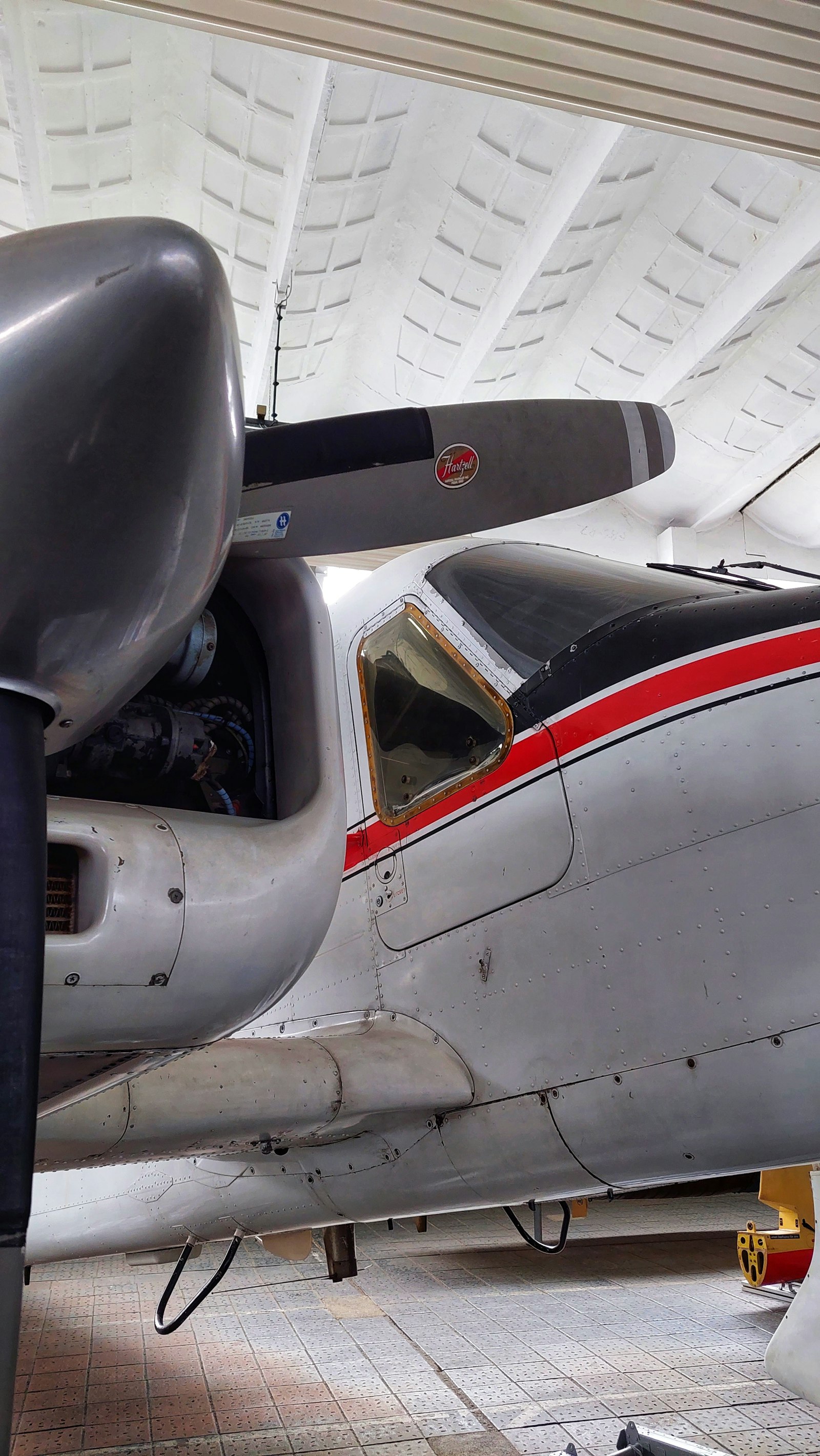 Hangar ve Terminal Lojistiği